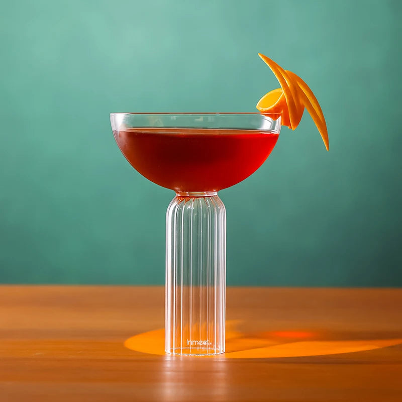 Copo de Vidro Elegante para Coquetel