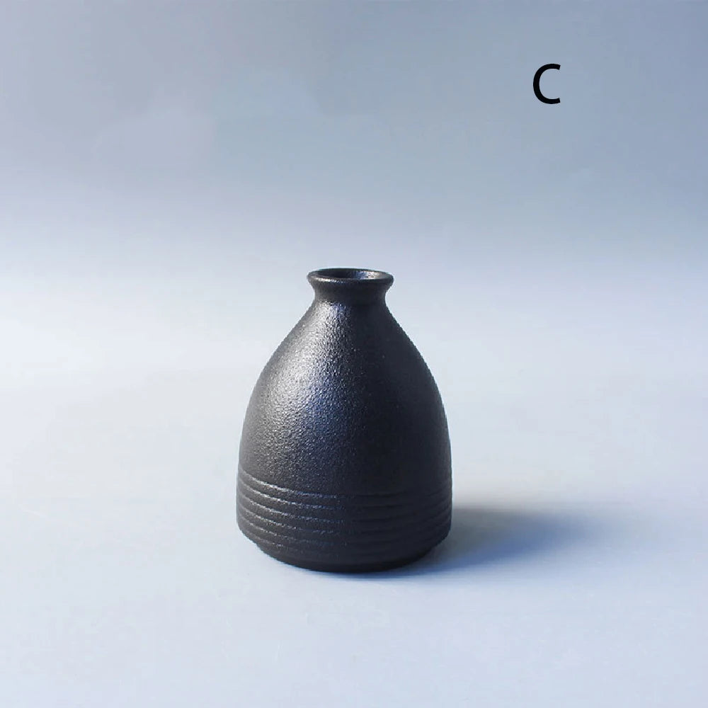Vaso de Cerâmica Preto Minimalista para Decoração